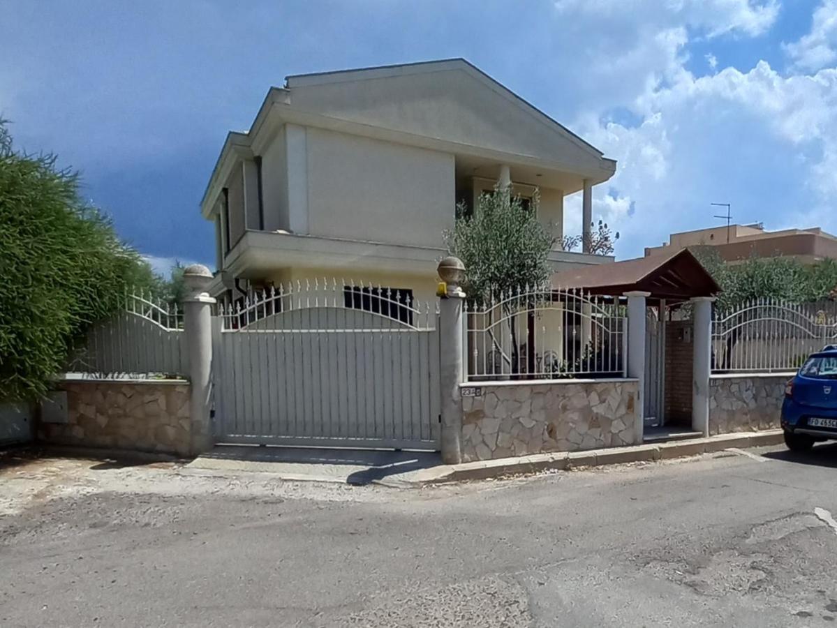 Miriam Casa Vacanze Flumini di Quartu Exterior foto